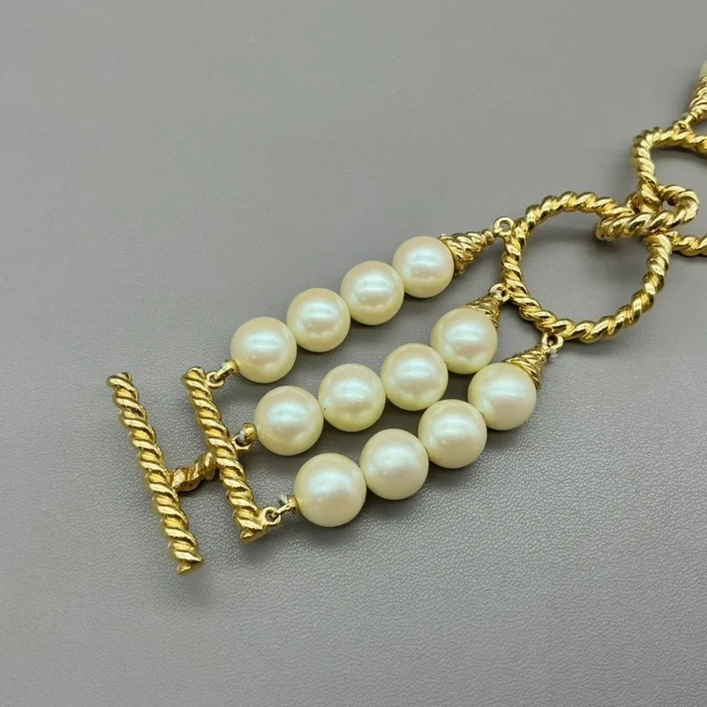 Vintage Richelieu Bracelet Womens Gold Tone Faux Pearl Multi Strand 7.5 Inches